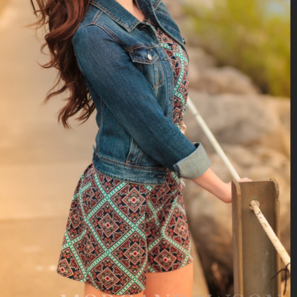 Chic Patterned Dress - Picture 5 of 6